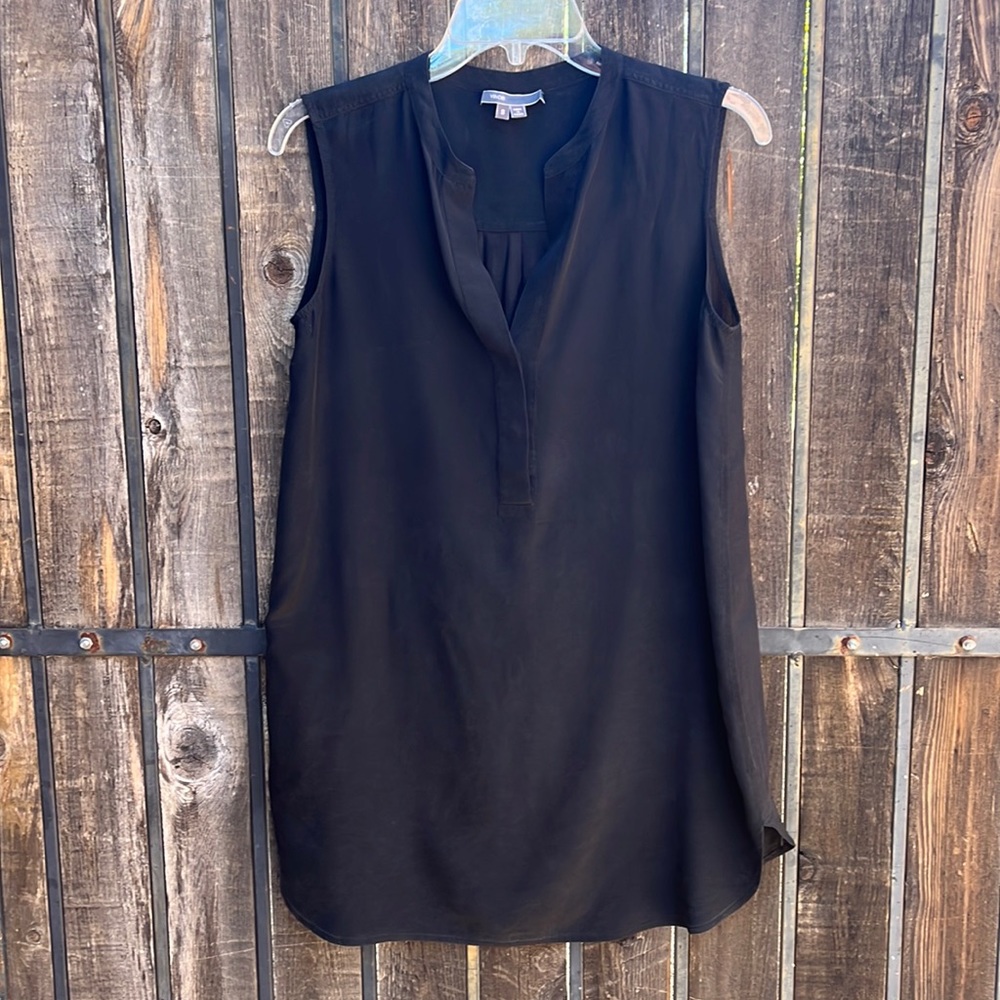 Vince Black Sleeveless Tunic Blouse
